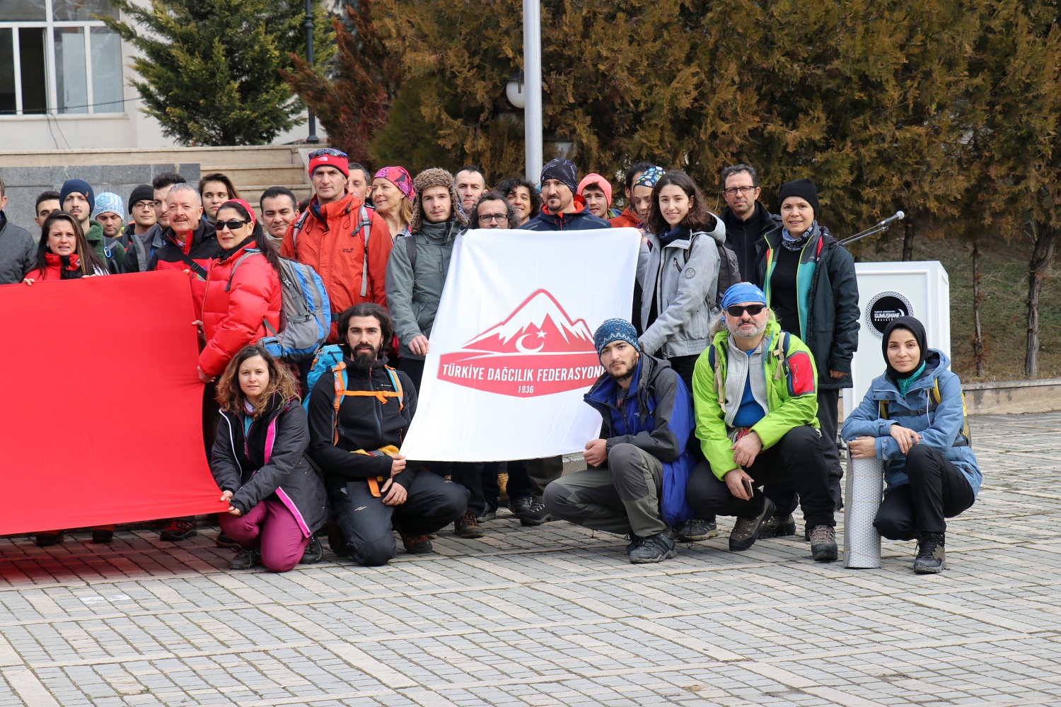 Türkiye'nin dört bir yanından dağcılar Zigana'da kamp kuracak 42
