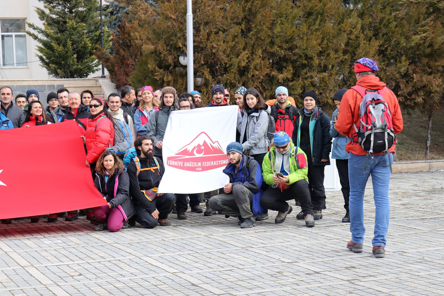Türkiye'nin dört bir yanından dağcılar Zigana'da kamp kuracak 40