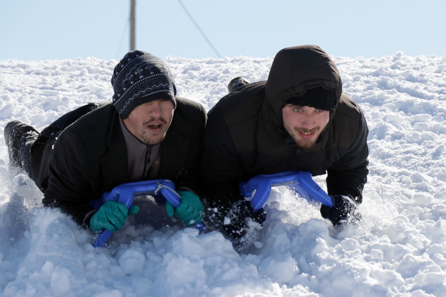 Düştüler, kalktılar yine kaydılar 12