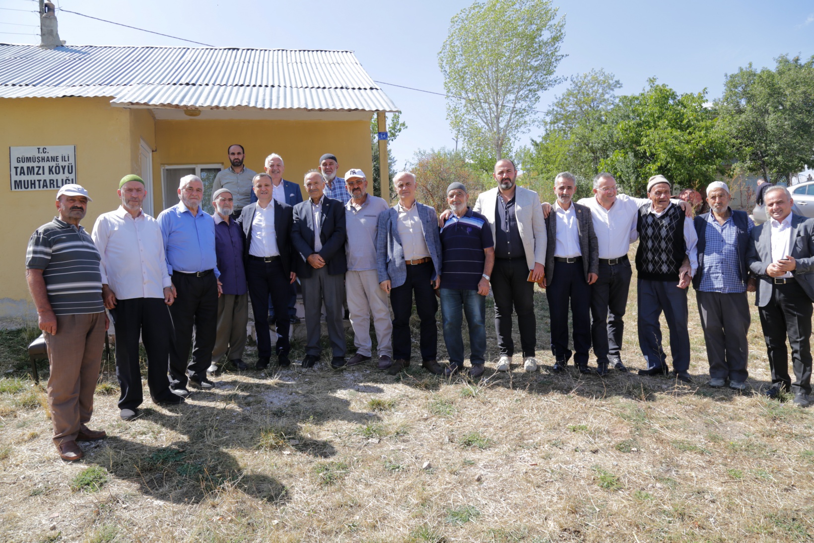 Vali Taşbilek'ten en uzak köylere ziyaret 48