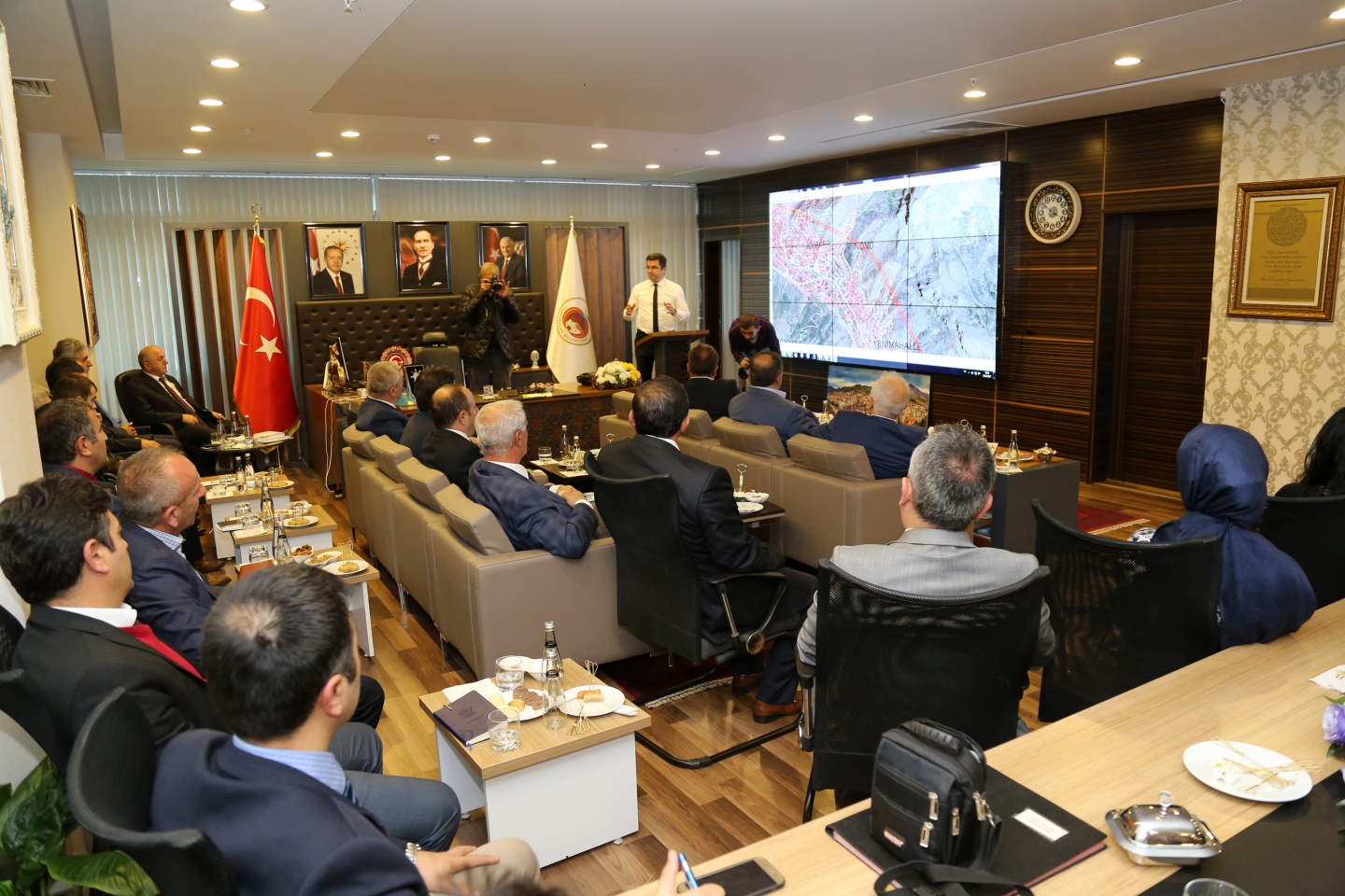 Gümüşhane’de kamu yatırımları istişare toplantısı 3