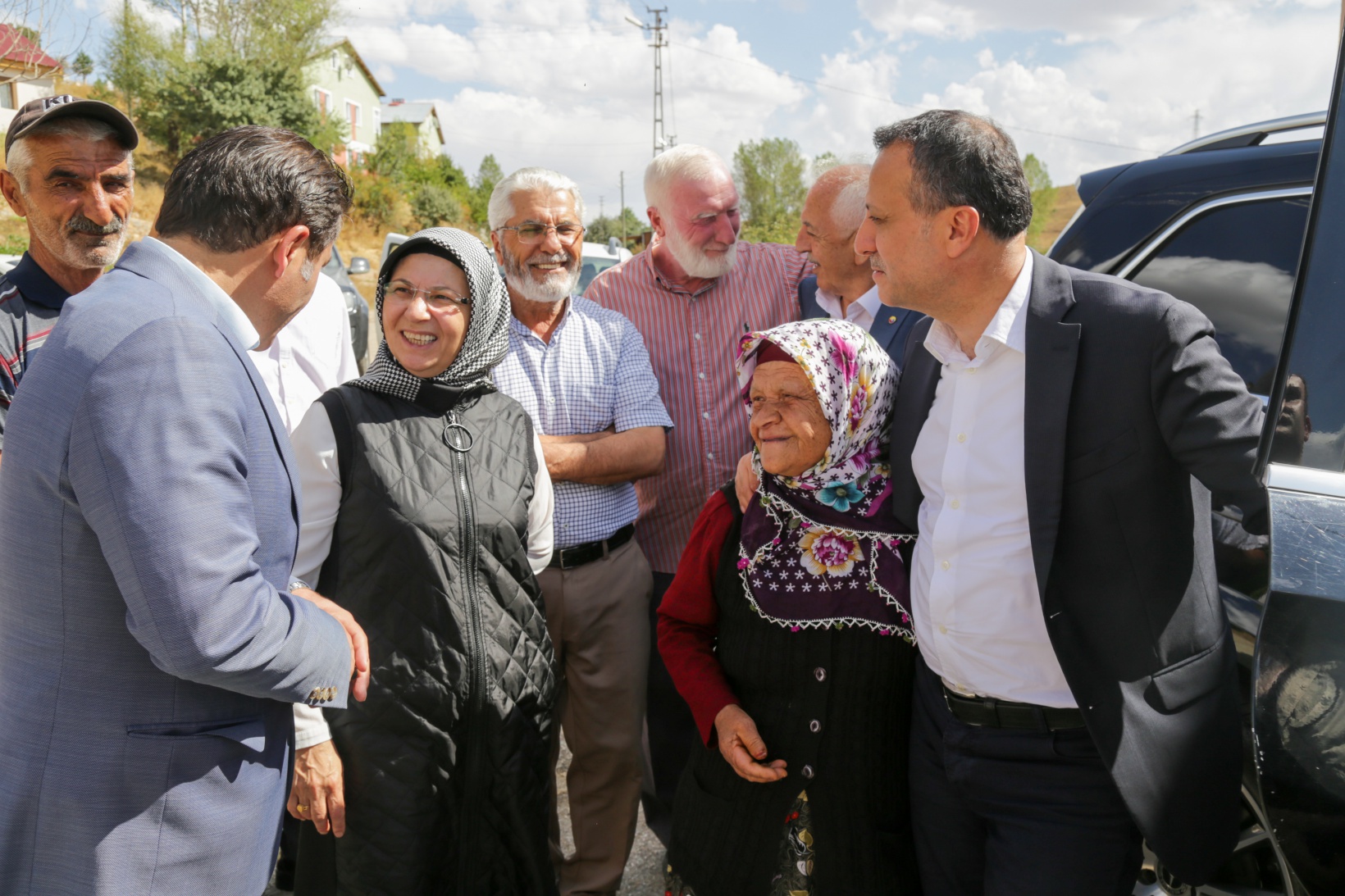 Vali Taşbilek'ten en uzak köylere ziyaret 37