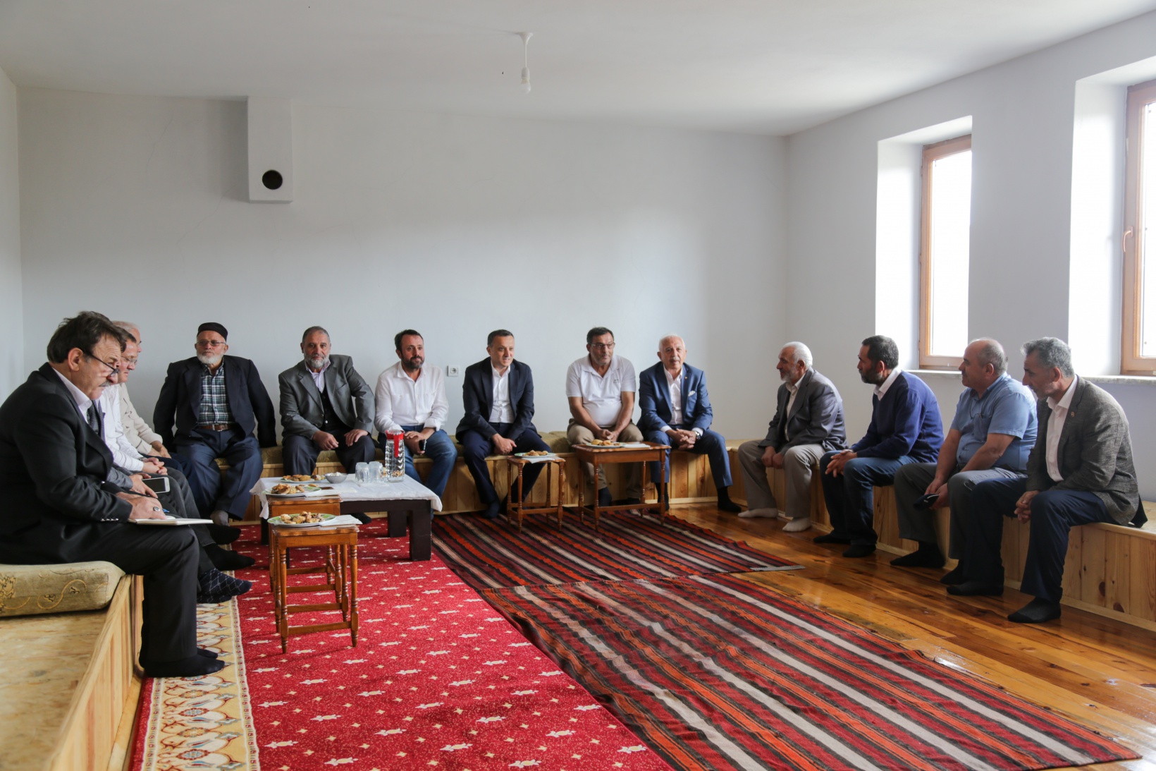 Vali Taşbilek'ten en uzak köylere ziyaret 40