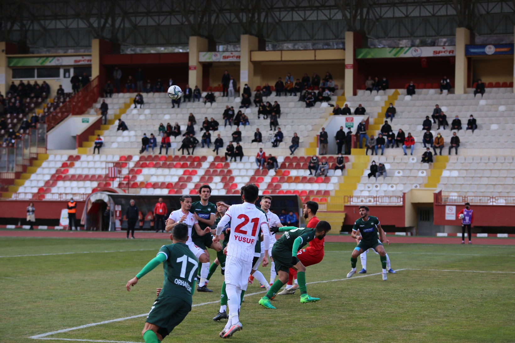 Gümüş sahasında gülemedi: 0-0 6