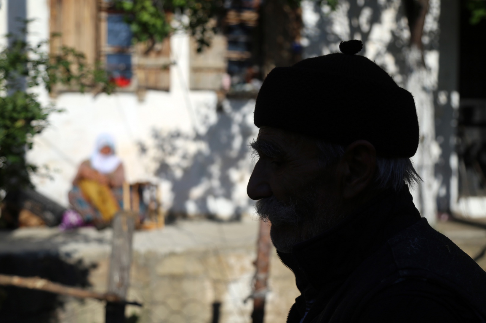 Görmeyen gözleriyle binlerce fidan yetiştirdi 6