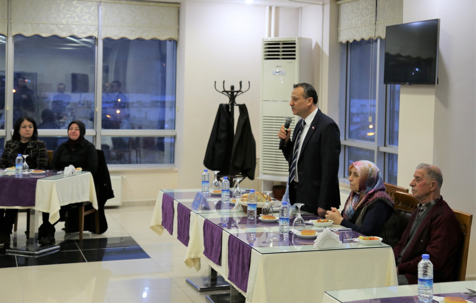 GÜ’de yardım gönüllülerine teşekkür gecesi 2