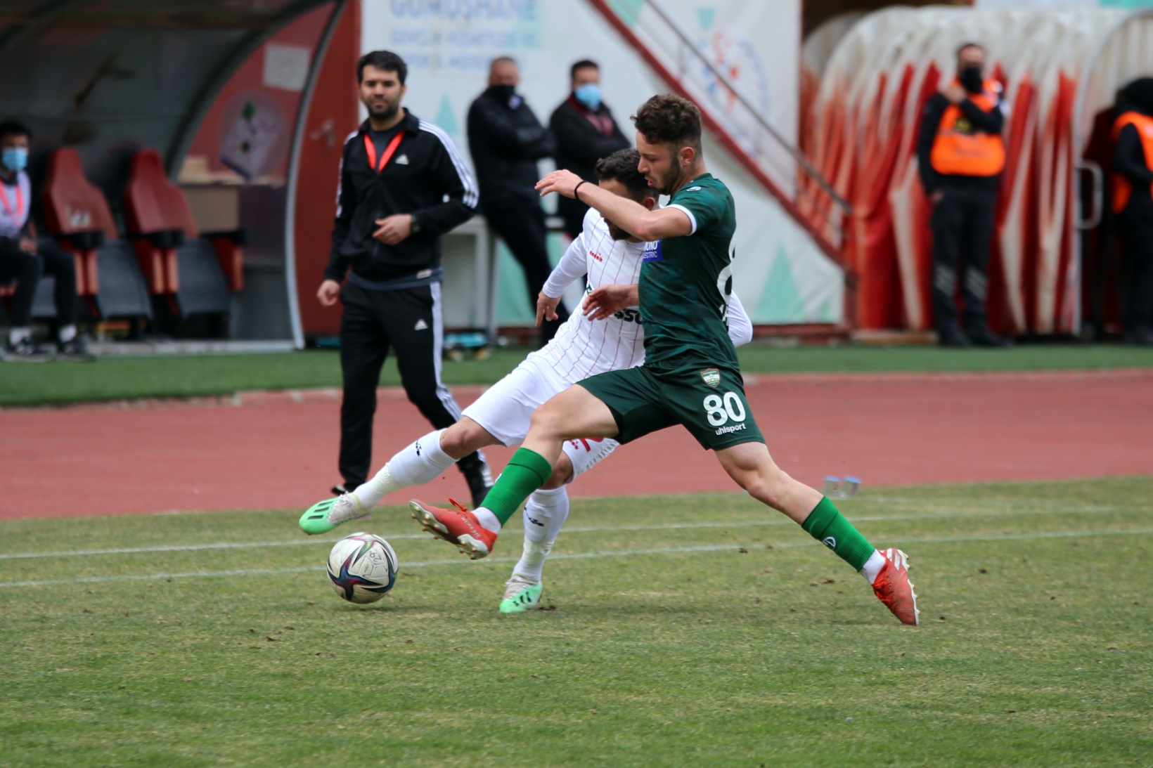 Gümüş sahasında gülemedi: 0-0 17