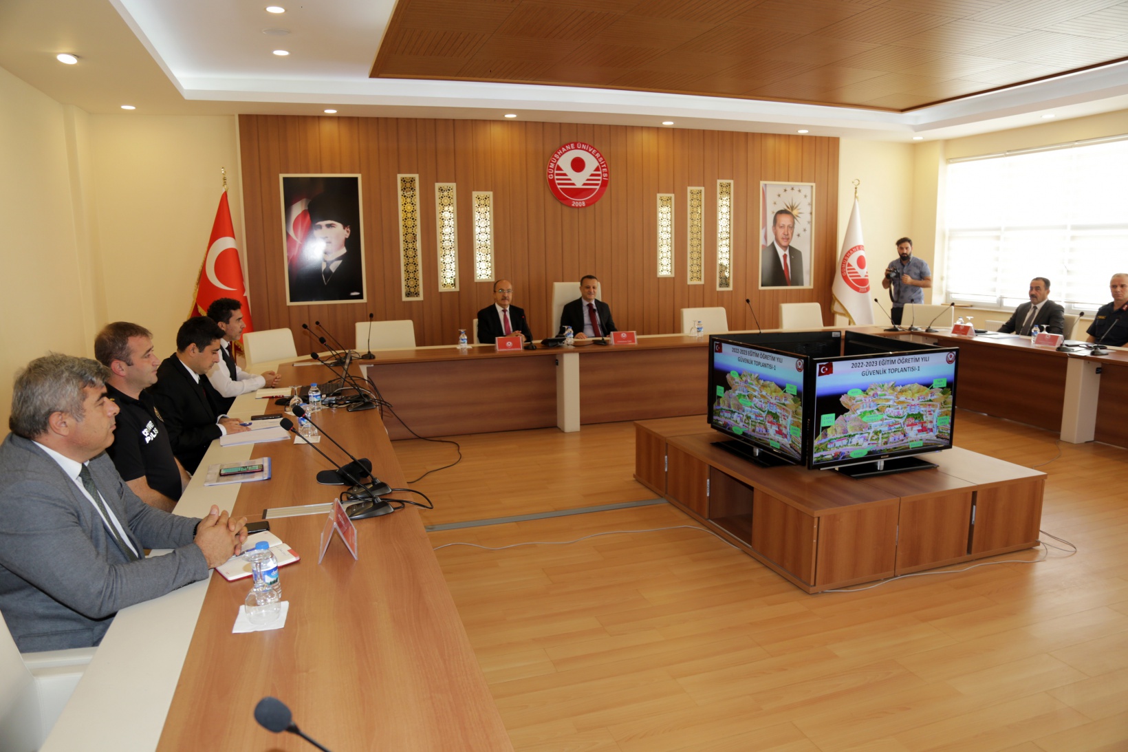 Vali Taşbilek: Barınmayla ilgili bir sorun yok 16