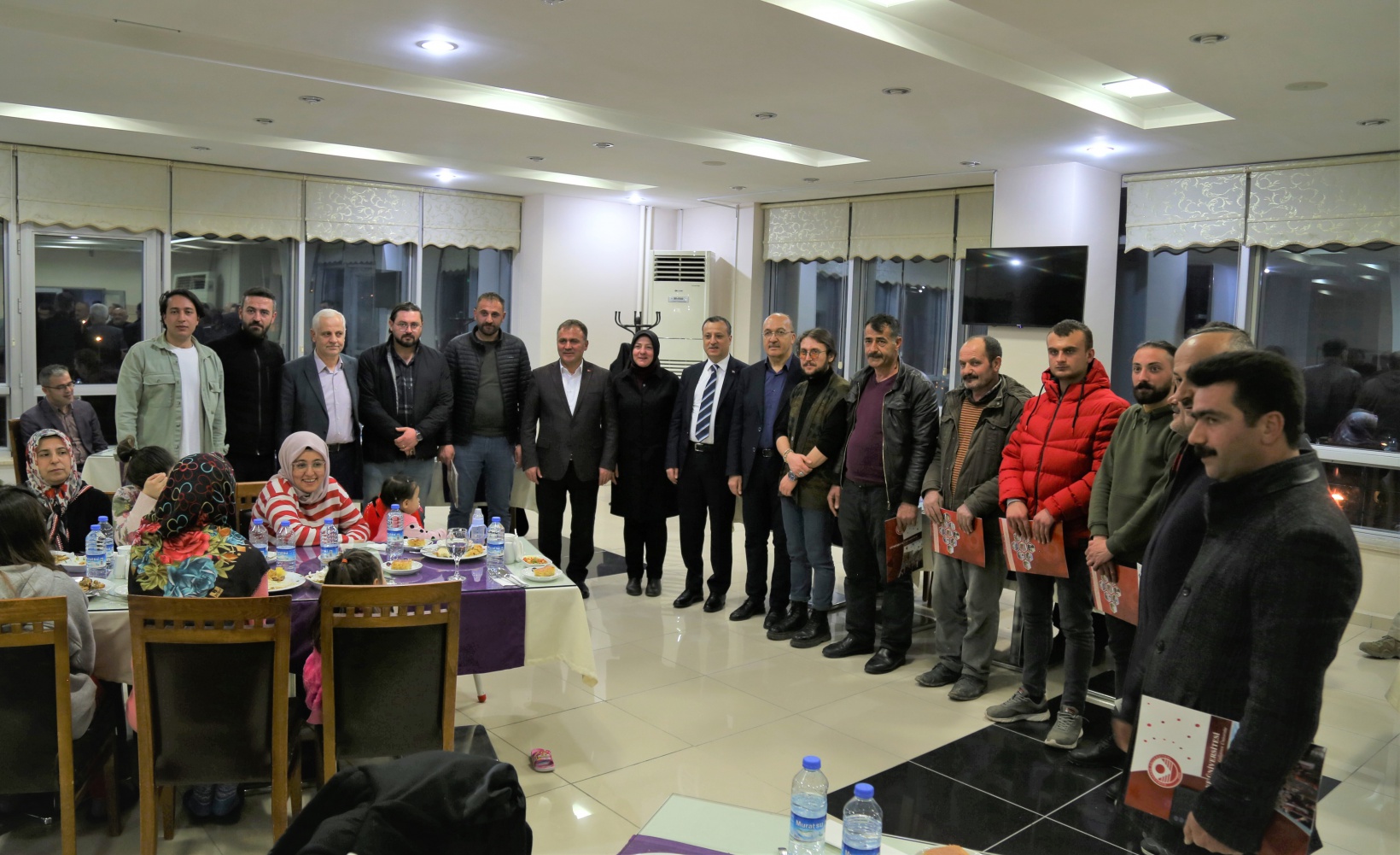 GÜ’de yardım gönüllülerine teşekkür gecesi 4