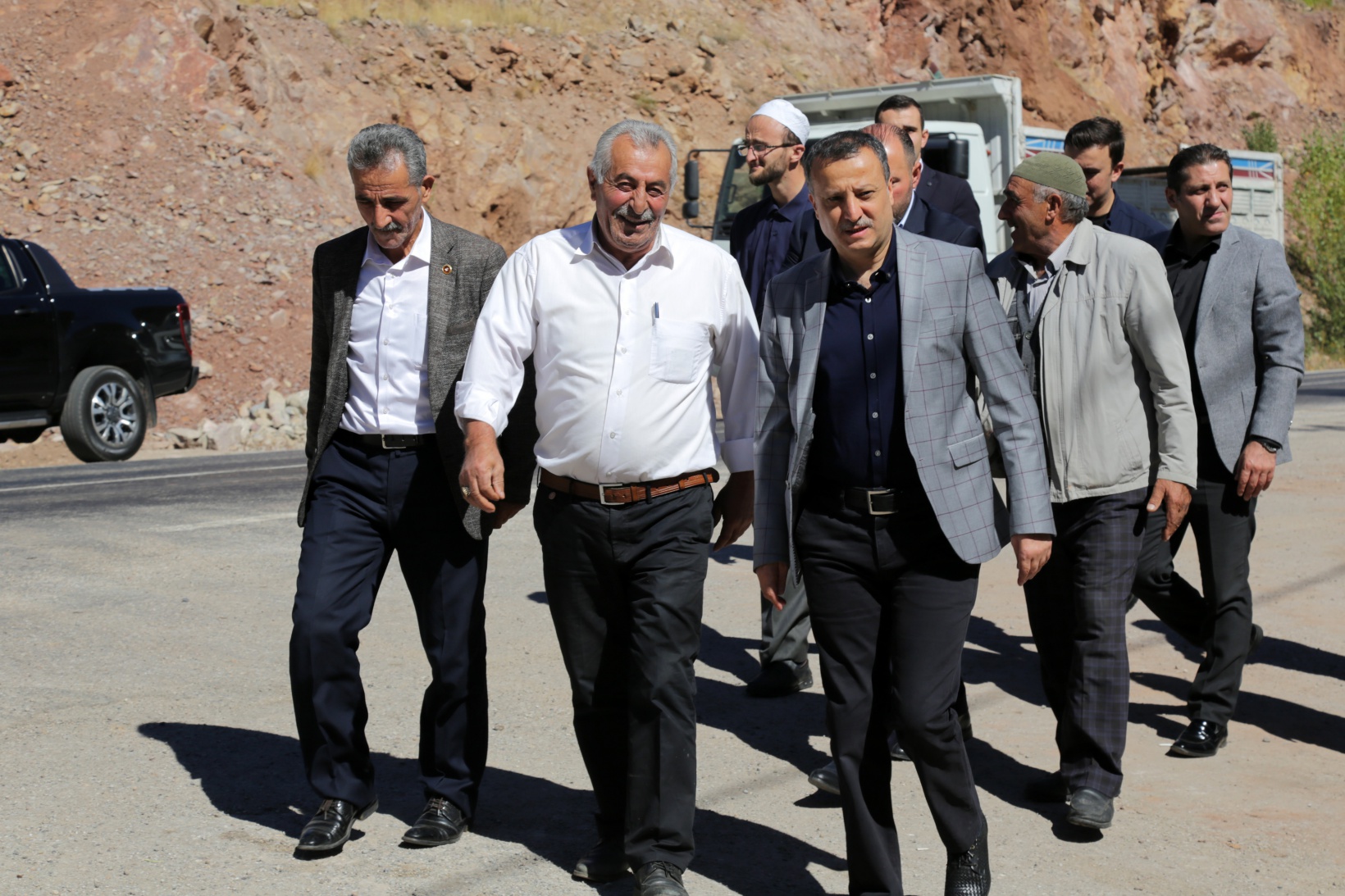 Vali Taşbilek 2 ayda 71 köyü ziyaret etti  16