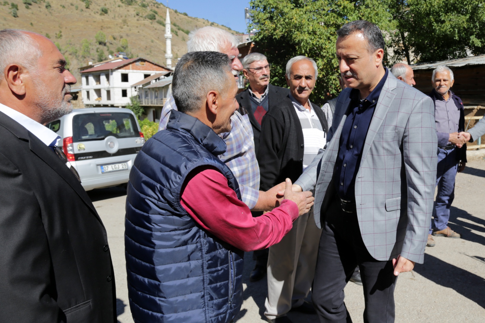 Vali Taşbilek 2 ayda 71 köyü ziyaret etti  28