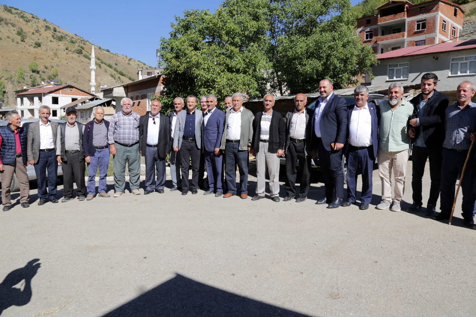 Vali Taşbilek 2 ayda 71 köyü ziyaret etti  43