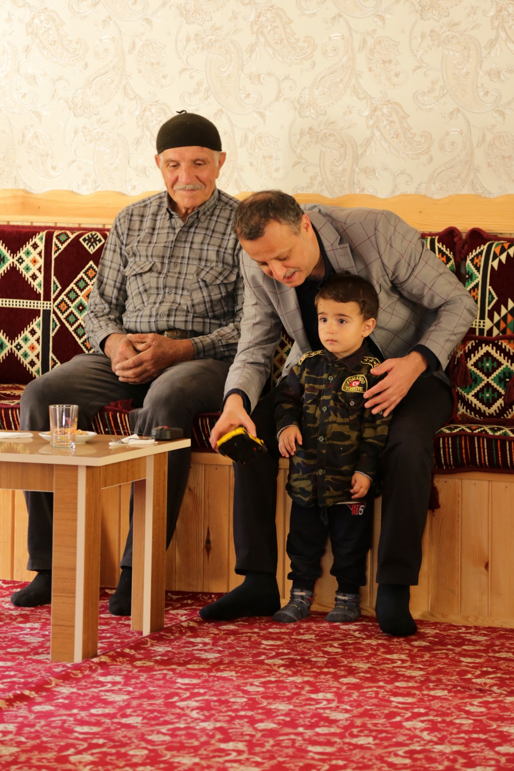 Vali Taşbilek 2 ayda 71 köyü ziyaret etti  40