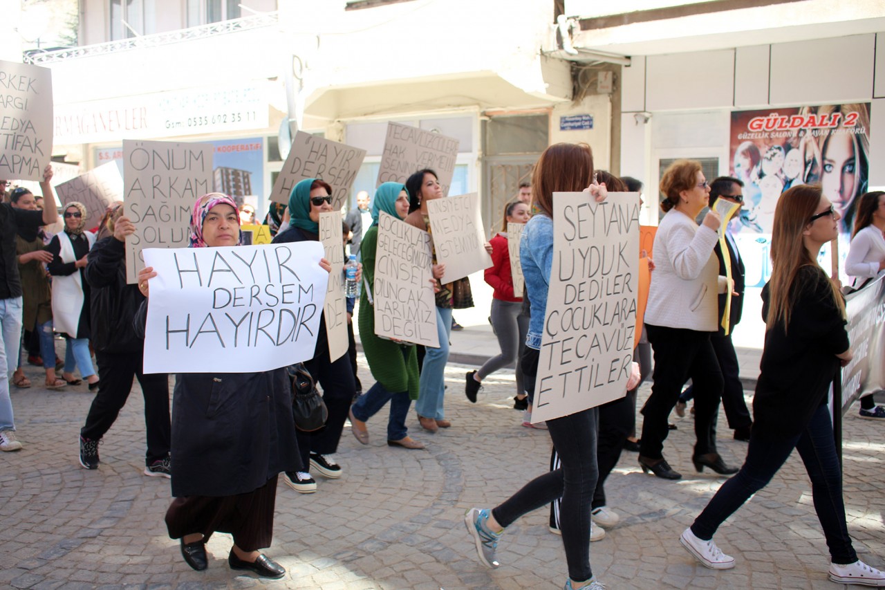 Gümüşhaneli kadınlardan yürüyüş 4