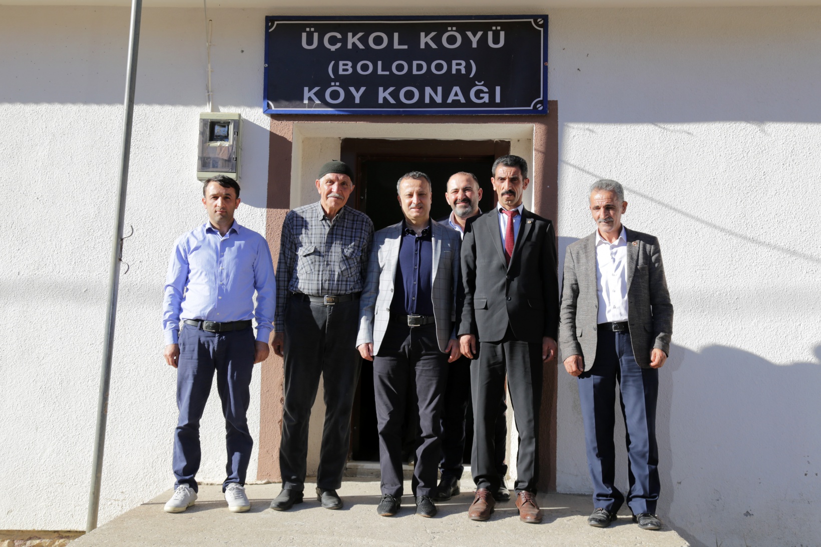 Vali Taşbilek 2 ayda 71 köyü ziyaret etti  38