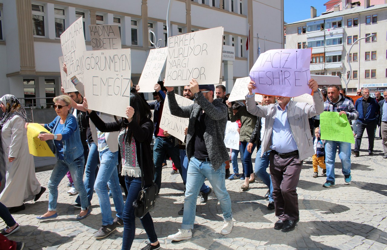 Gümüşhaneli kadınlardan yürüyüş 6