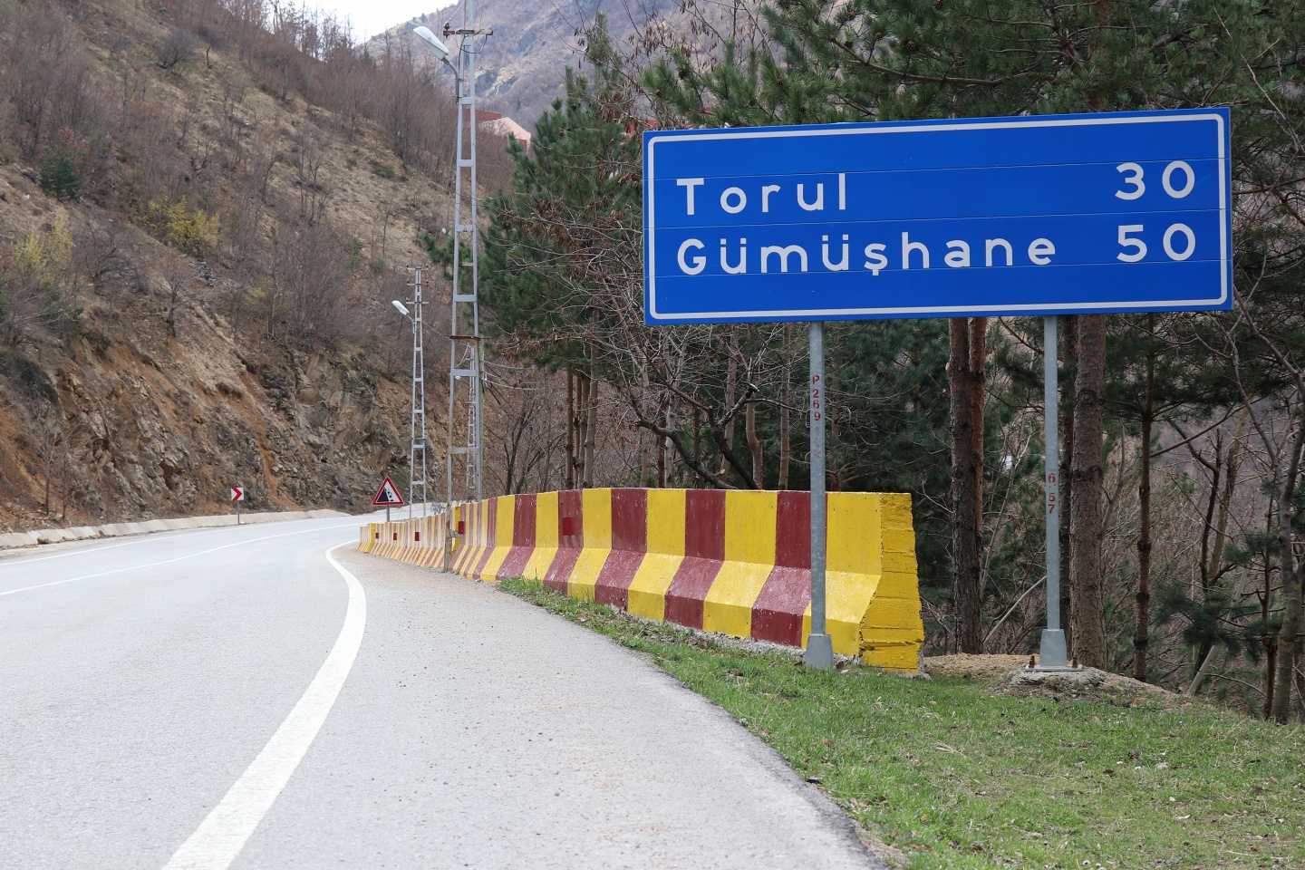 Özkürtün’e kadın eli değdi belde rengarenk oldu 3