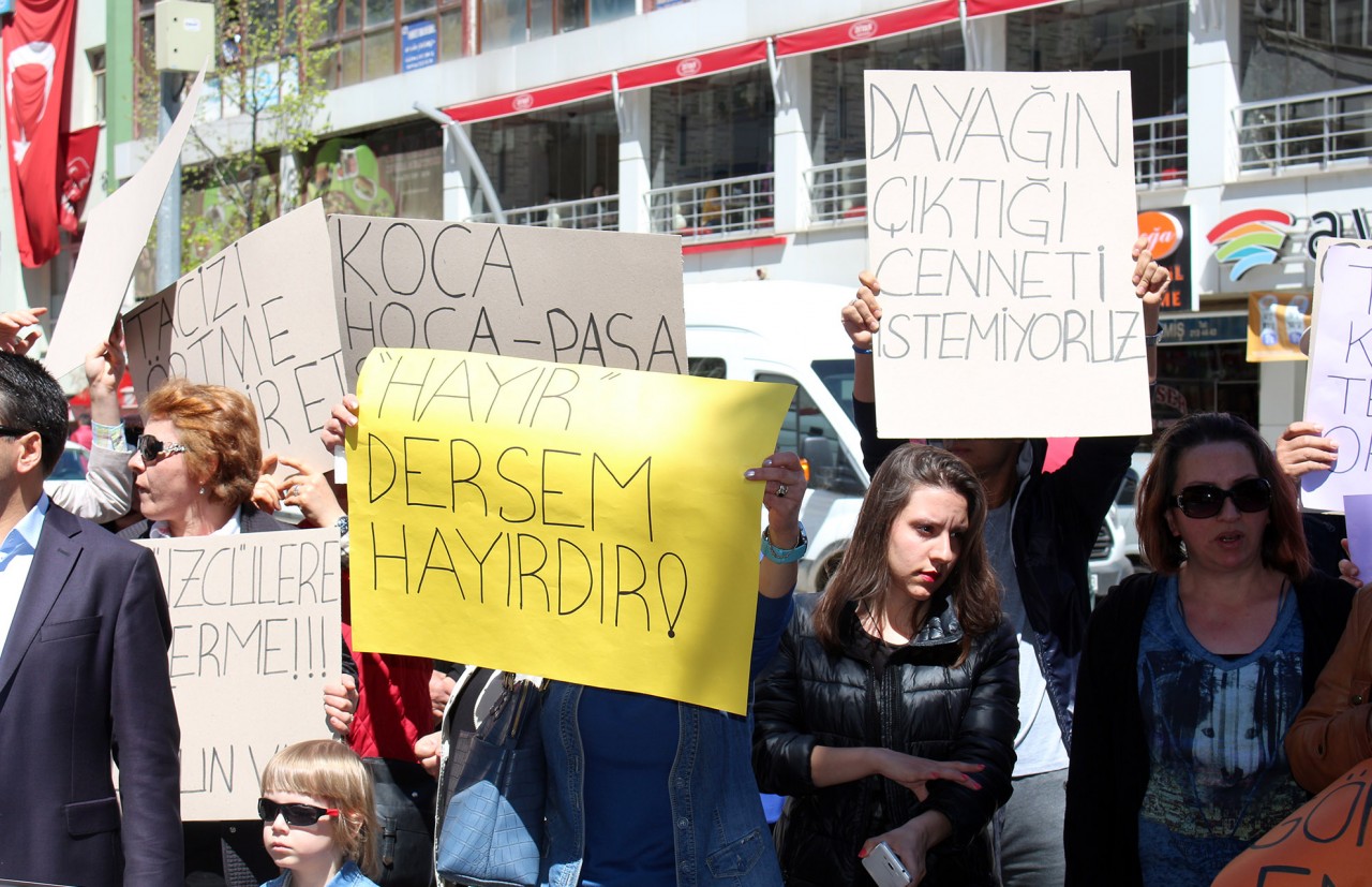 Gümüşhaneli kadınlardan yürüyüş 9