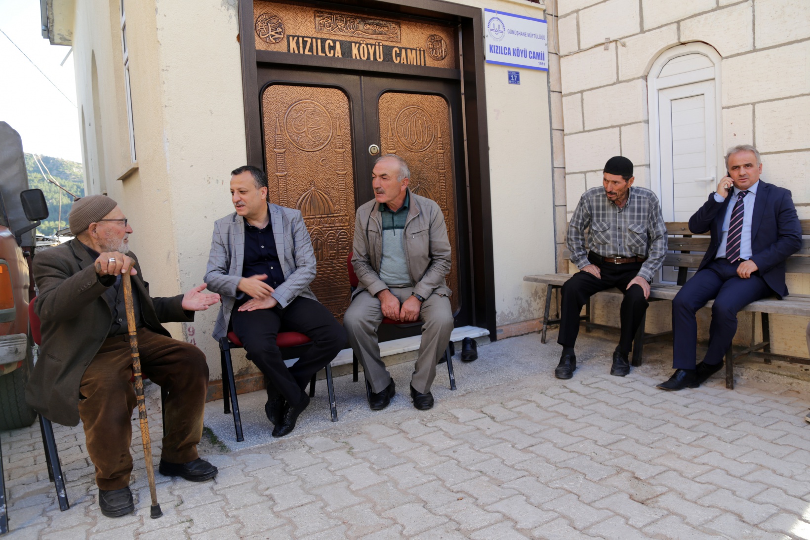 Vali Taşbilek 2 ayda 71 köyü ziyaret etti  53