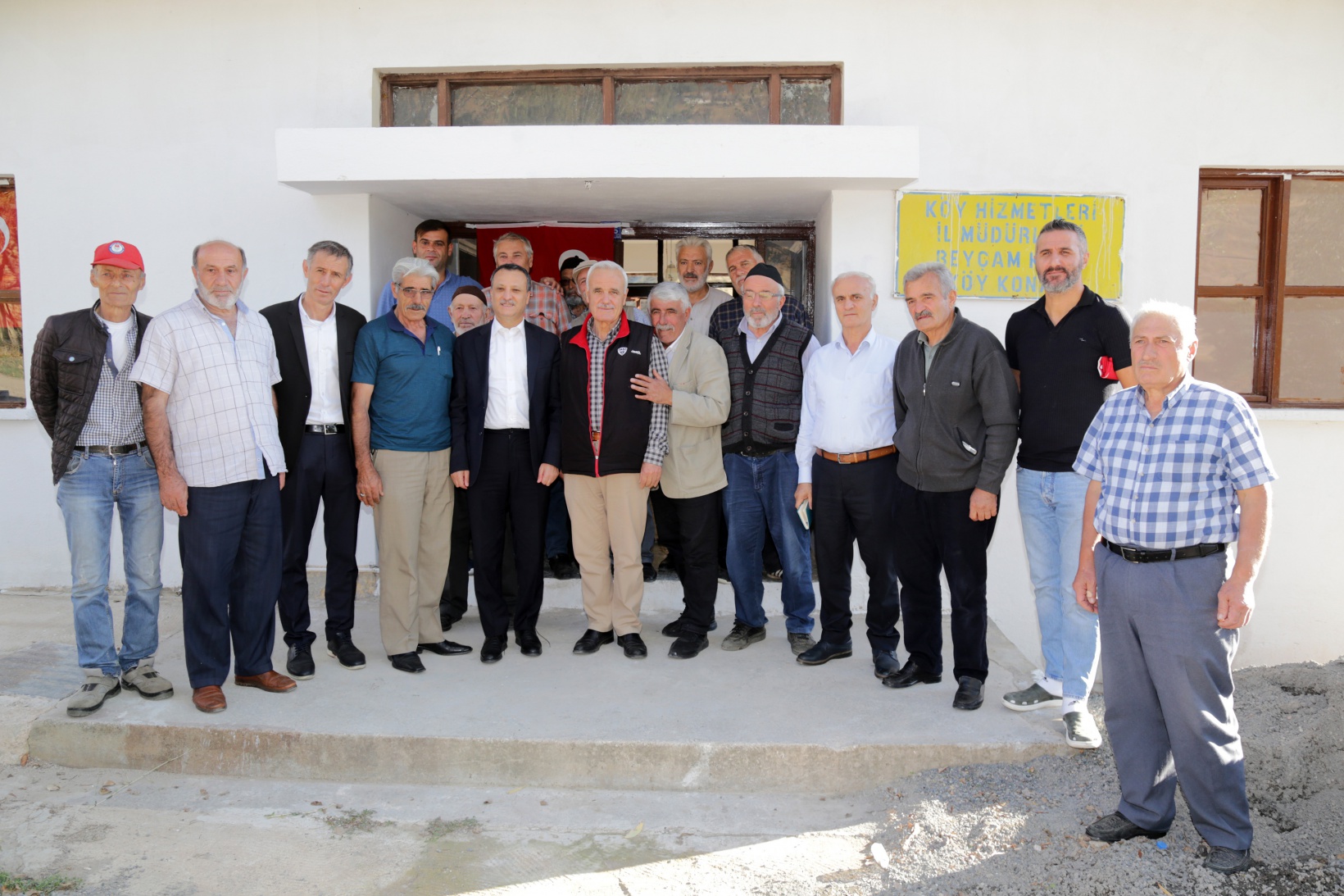 Vali Taşbilek’in köy ziyaretleri devam ediyor 16