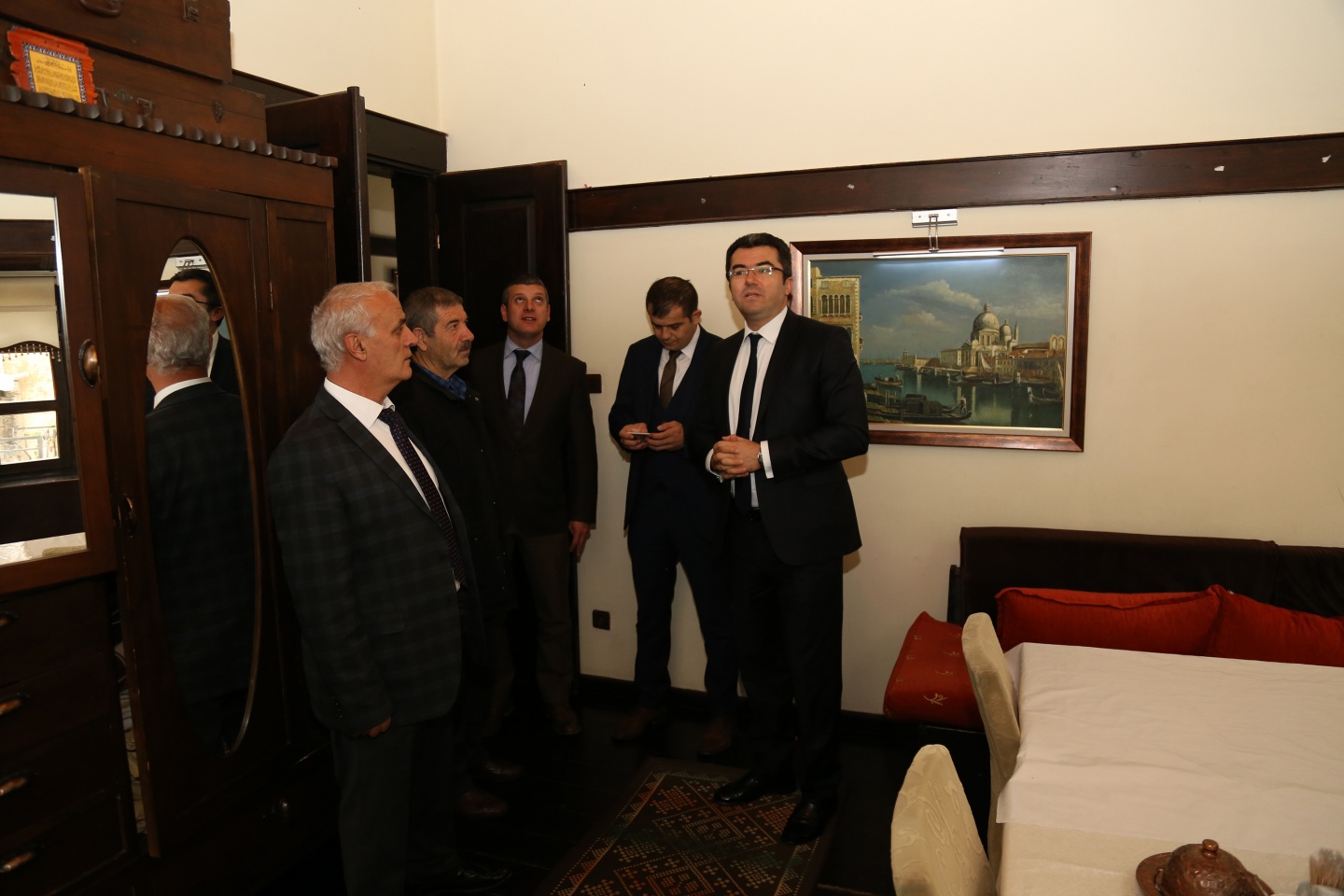 'Bu şehirde yaşayan hiçkimse başka şehirlere imrenmeyecek' 5