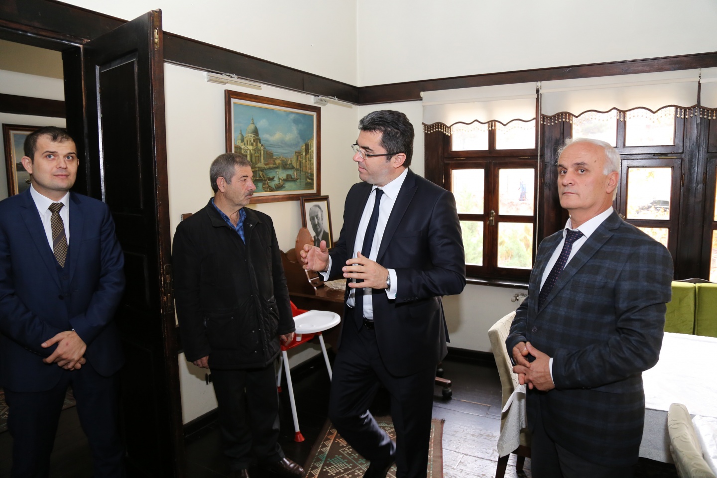 'Bu şehirde yaşayan hiçkimse başka şehirlere imrenmeyecek' 8