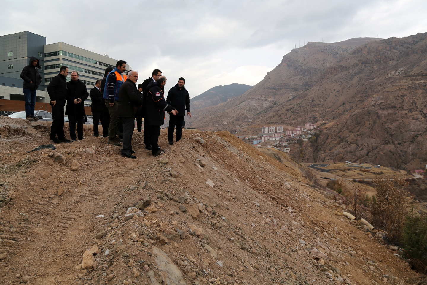 Yeni hastane yolunda çalışmalar devam ediyor 2