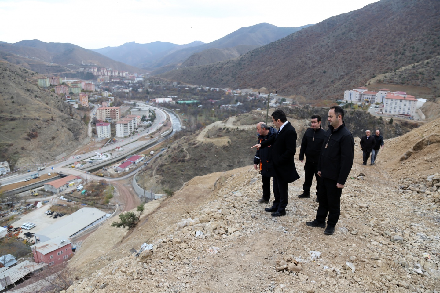 Yeni hastane yolunda çalışmalar devam ediyor 11