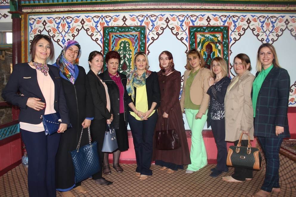 Bayan Yavuz, Dölek ve Sarıçiçek Köylerini Ziyaret Etti 3