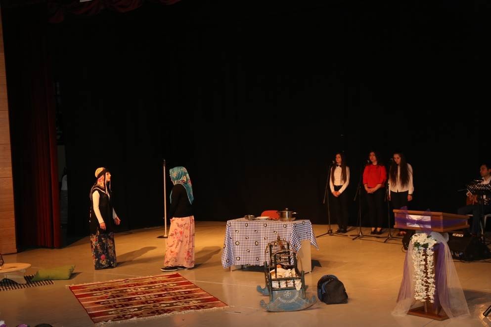 Hayme Ana Mesleki ve Teknik Anadolu Lisesi’nden Kadınlar Günü Programı 14