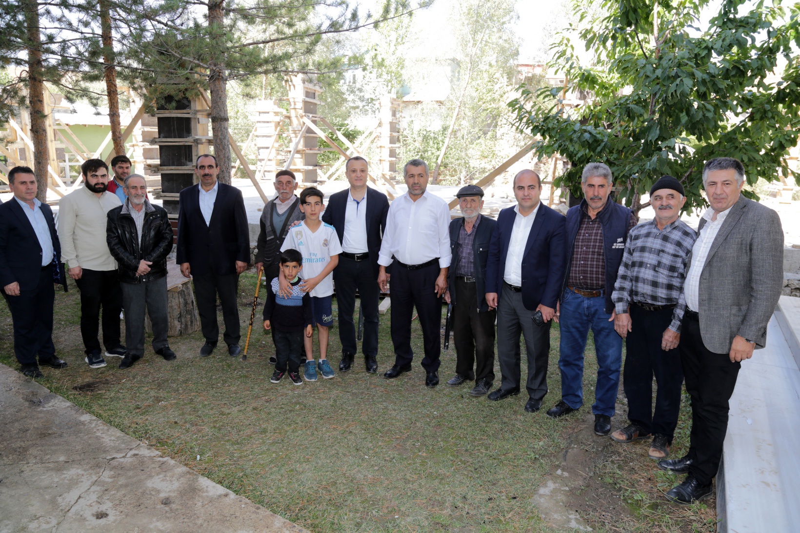 Vali Taşbilek Kelkit ilçesindeki 12 köyü ziyaret etti 34