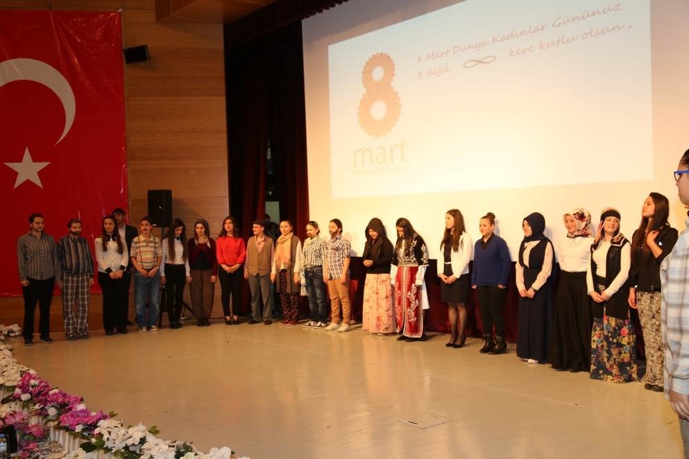 Hayme Ana Mesleki ve Teknik Anadolu Lisesi’nden Kadınlar Günü Programı 19