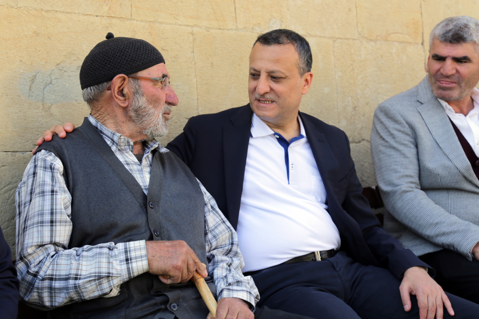 Vali Taşbilek Kelkit ilçesindeki 12 köyü ziyaret etti 20