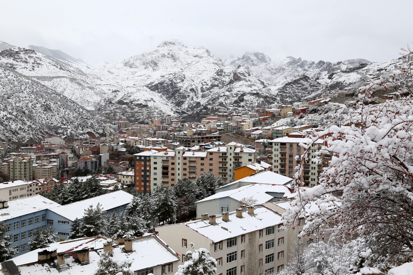 Gümüşhane beyaz gelinliğini giydi 6