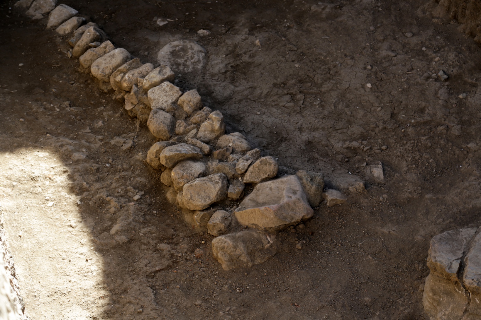 Satala’da 5 metre derinlikte 5 bin yıllık bulgular çıkıyor 16