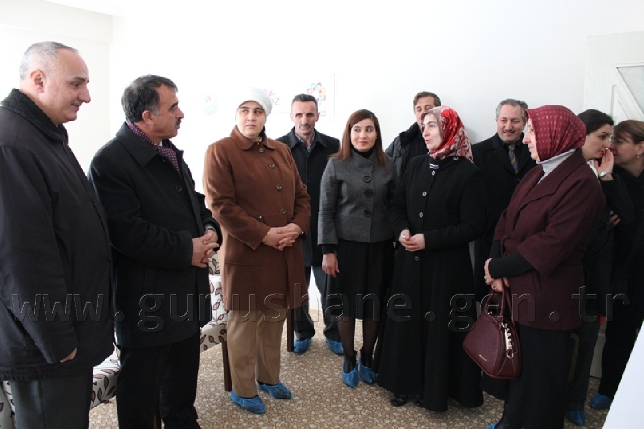 Yakamoz Gençlik Merkezi Açıldı 4