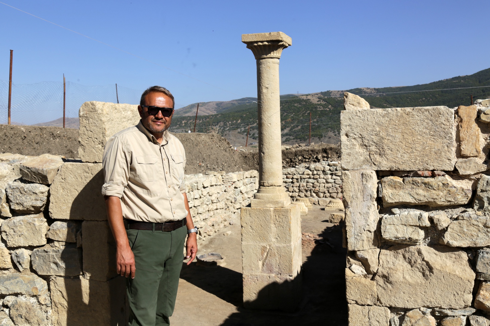 Satala’da 5 metre derinlikte 5 bin yıllık bulgular çıkıyor 11