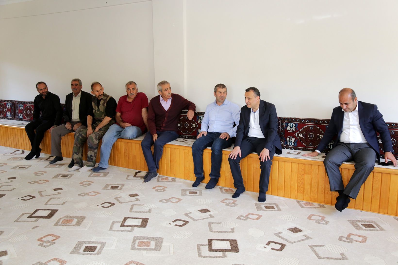 Vali Taşbilek Kelkit ilçesindeki 12 köyü ziyaret etti 13