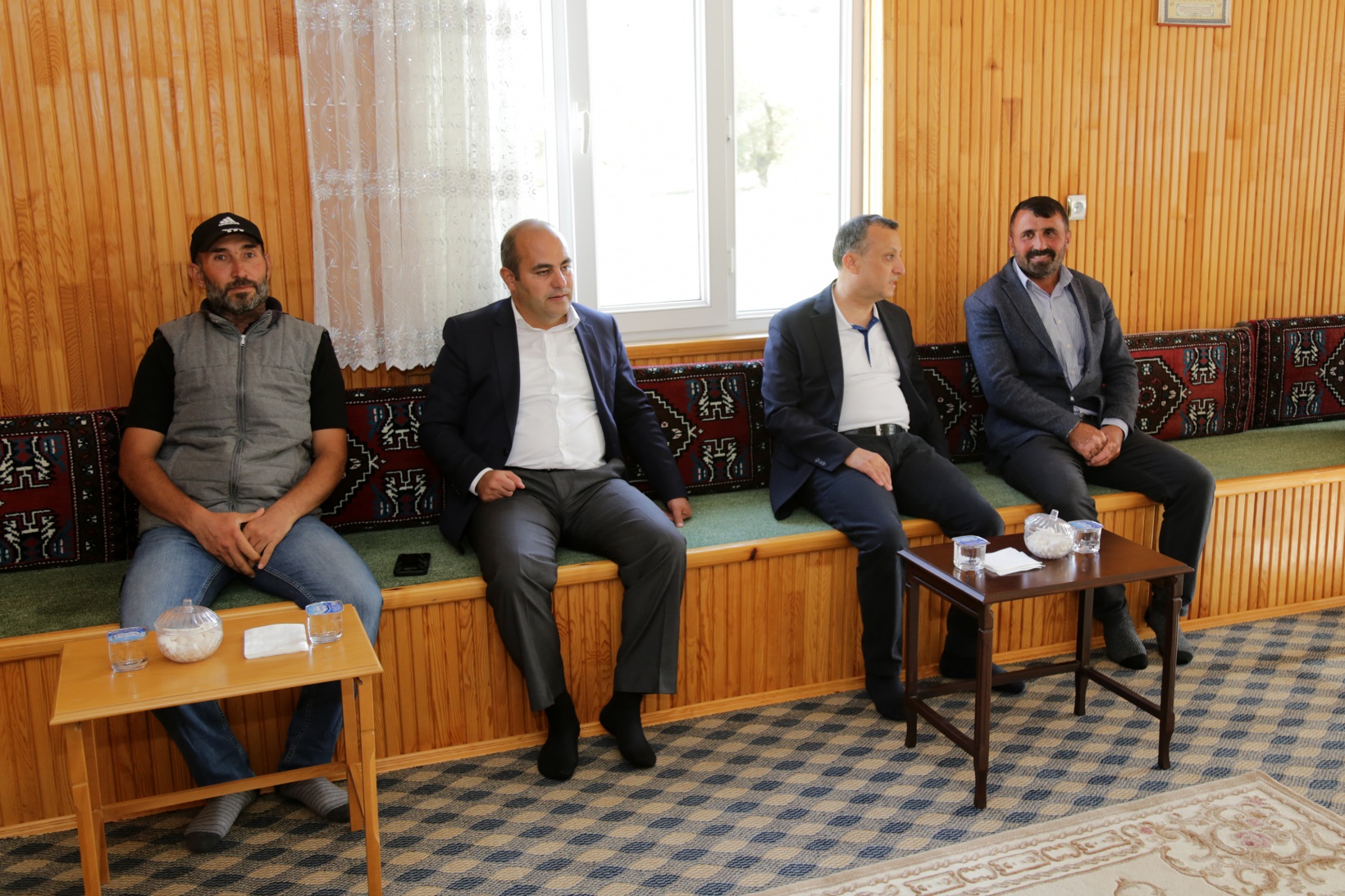 Vali Taşbilek Kelkit ilçesindeki 12 köyü ziyaret etti 27