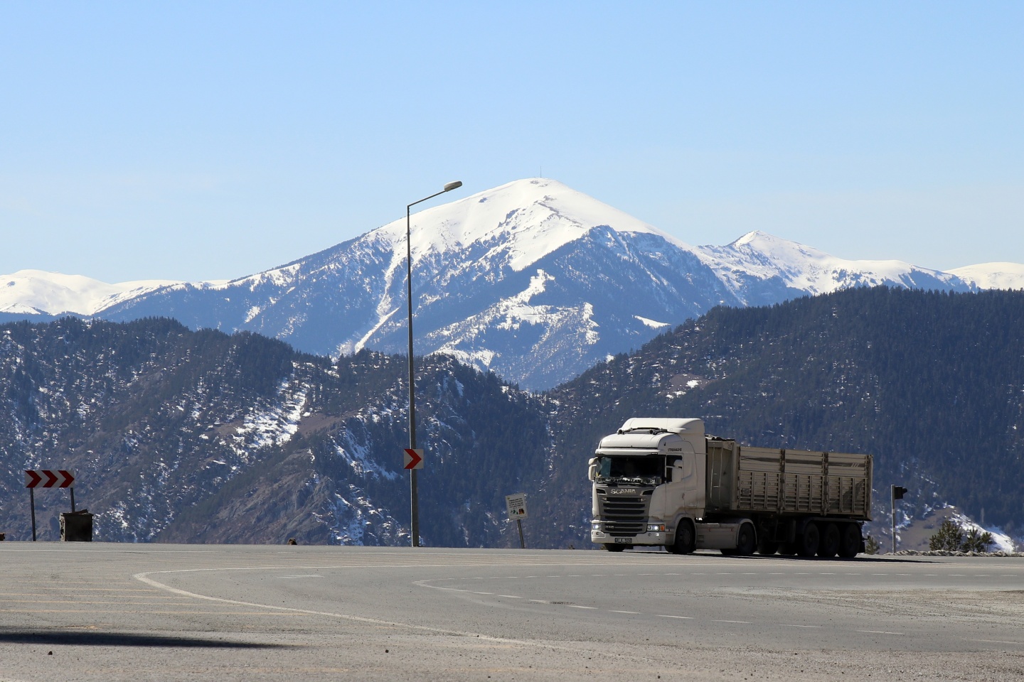 Zigana dağı bu kez boğazından değil göbeğinden deliniyor 32