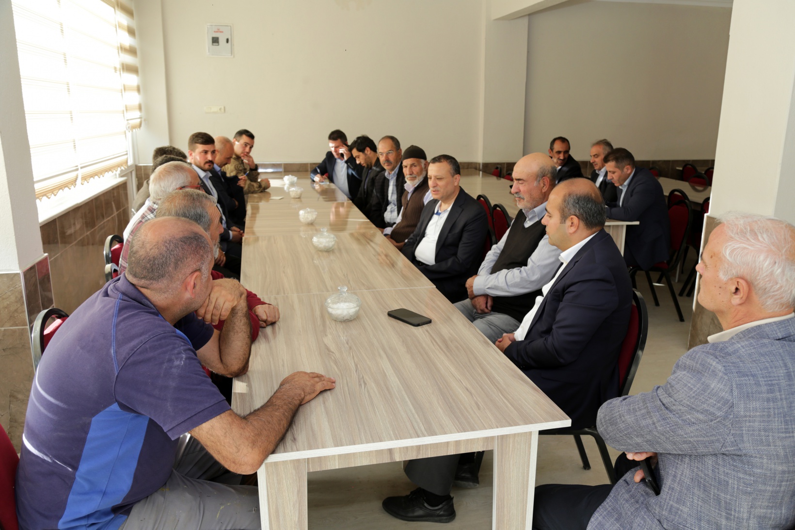 Vali Taşbilek Kelkit ilçesindeki 12 köyü ziyaret etti 7