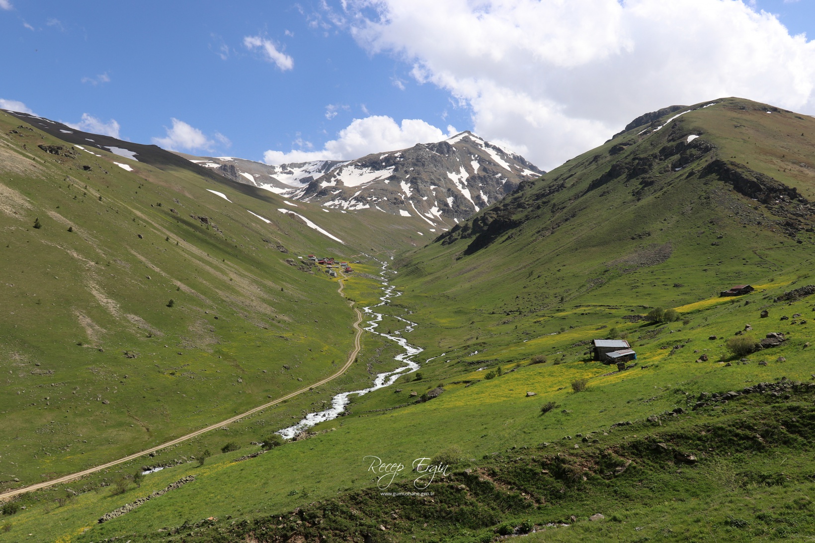 Abdalmusa Zirvesi'nin eteklerinde bir doğa harikası: Dulağa Yaylası 13