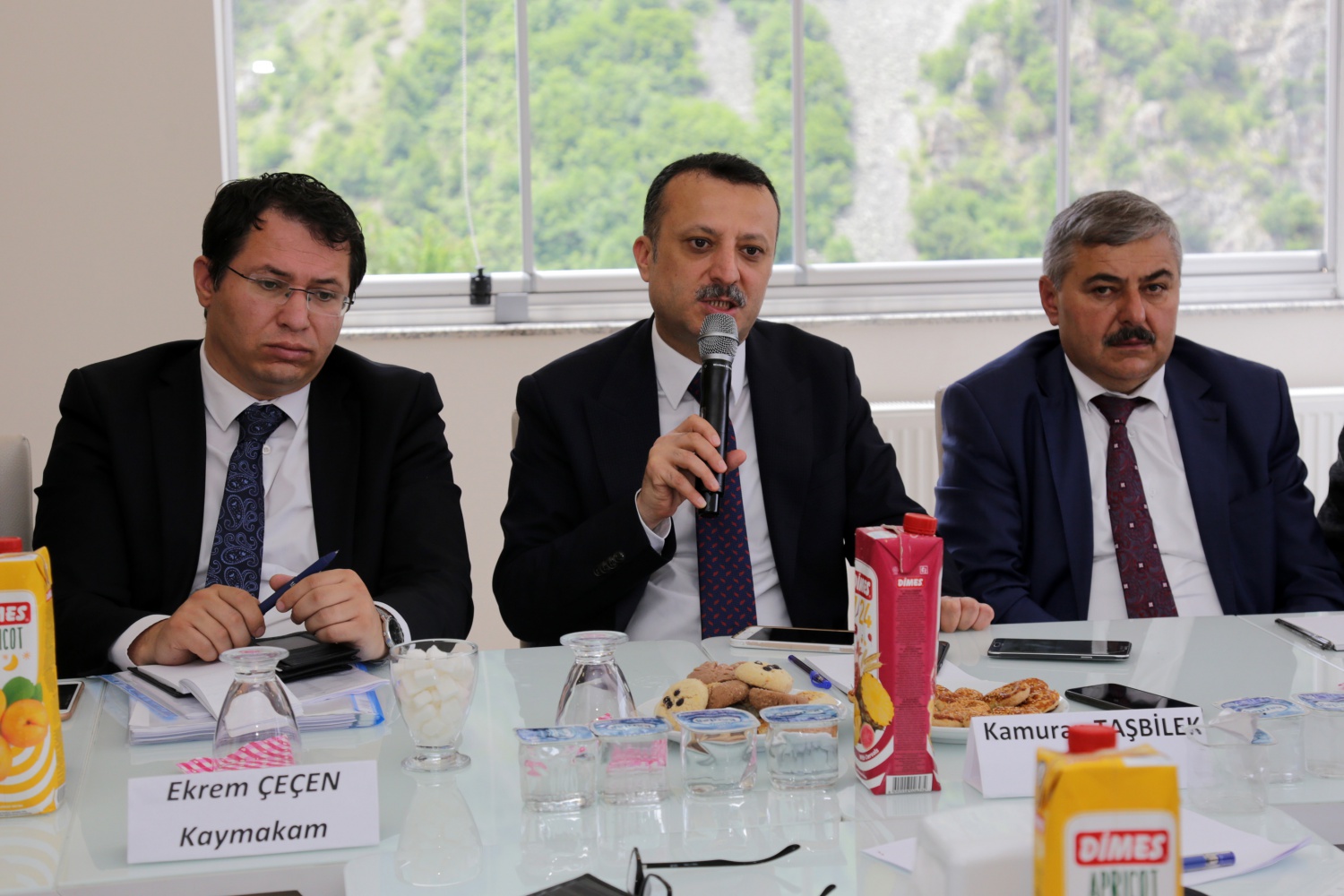 Vali Taşbilek Kürtün ve Torul ilçesinde muhtarlarla buluştu 23