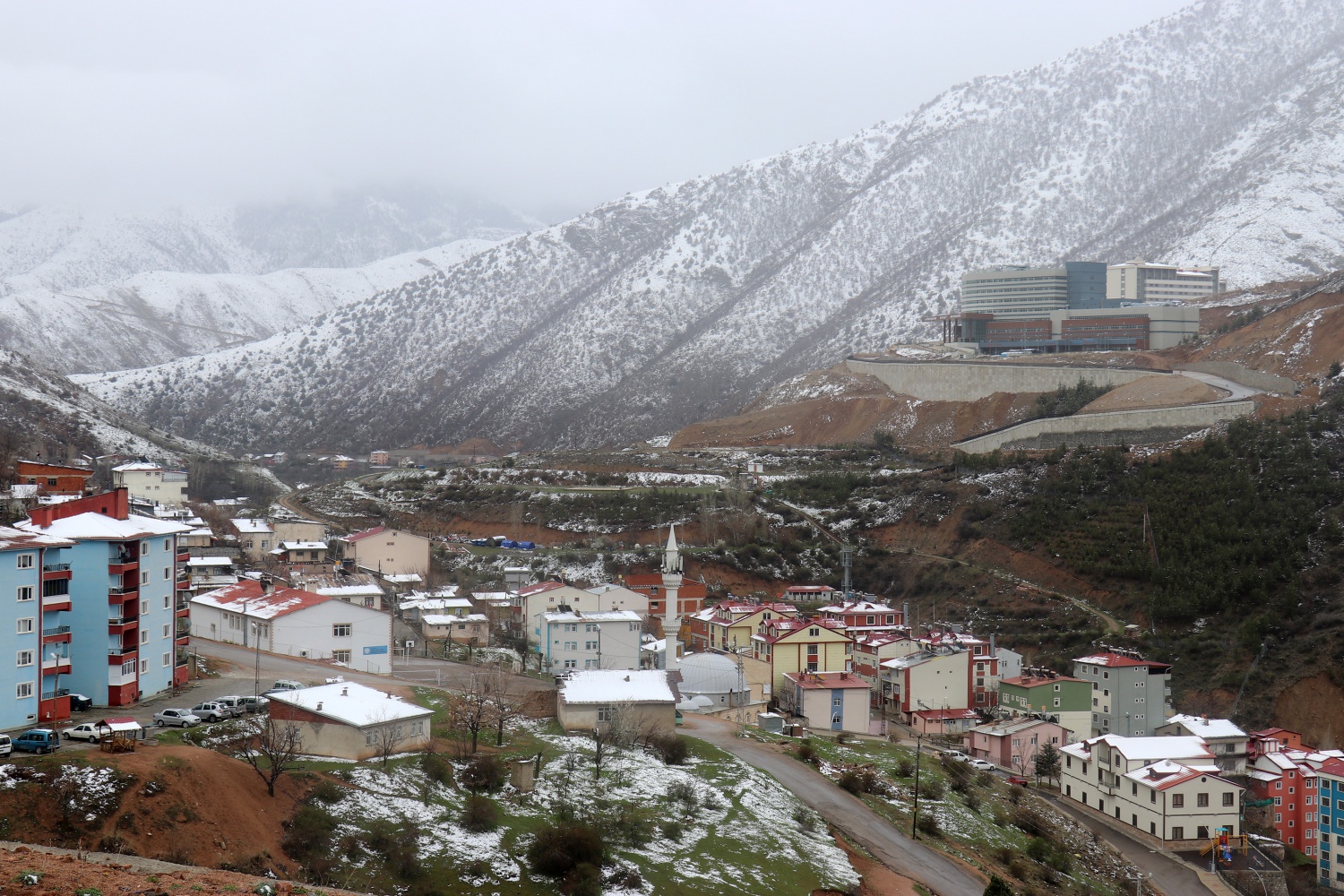 Gümüşhane 21 Nisan'da beyaza büründü 22