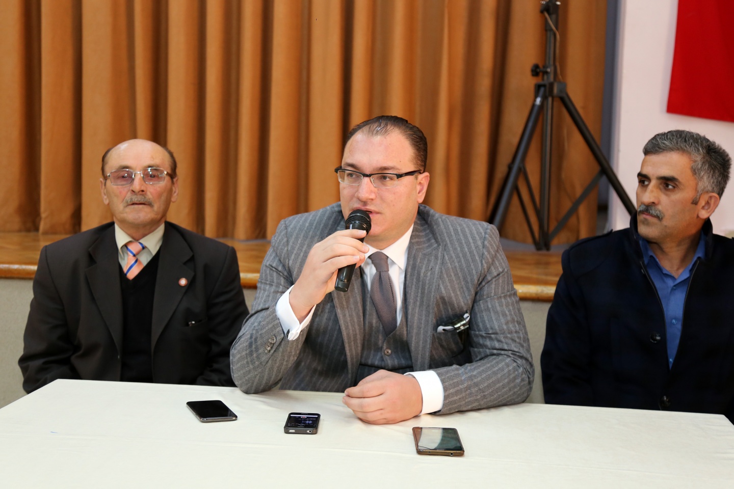 Vali Memiş’ten ev müjdesi 19