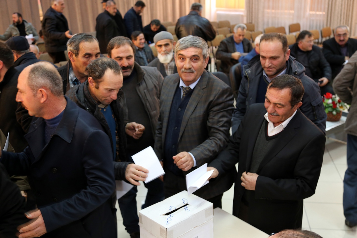 Vali Memiş’ten ev müjdesi 14