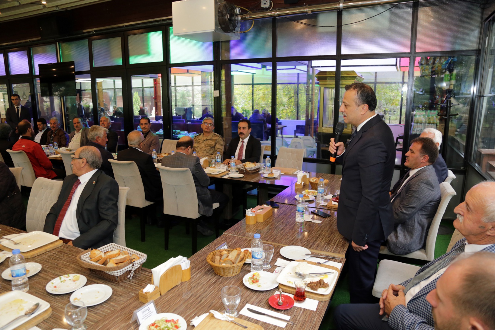 Vali Taşbilek: Devlet hizmetlerimizi yürütürken en önemli dayanağımız muhtarlarımızdır 15