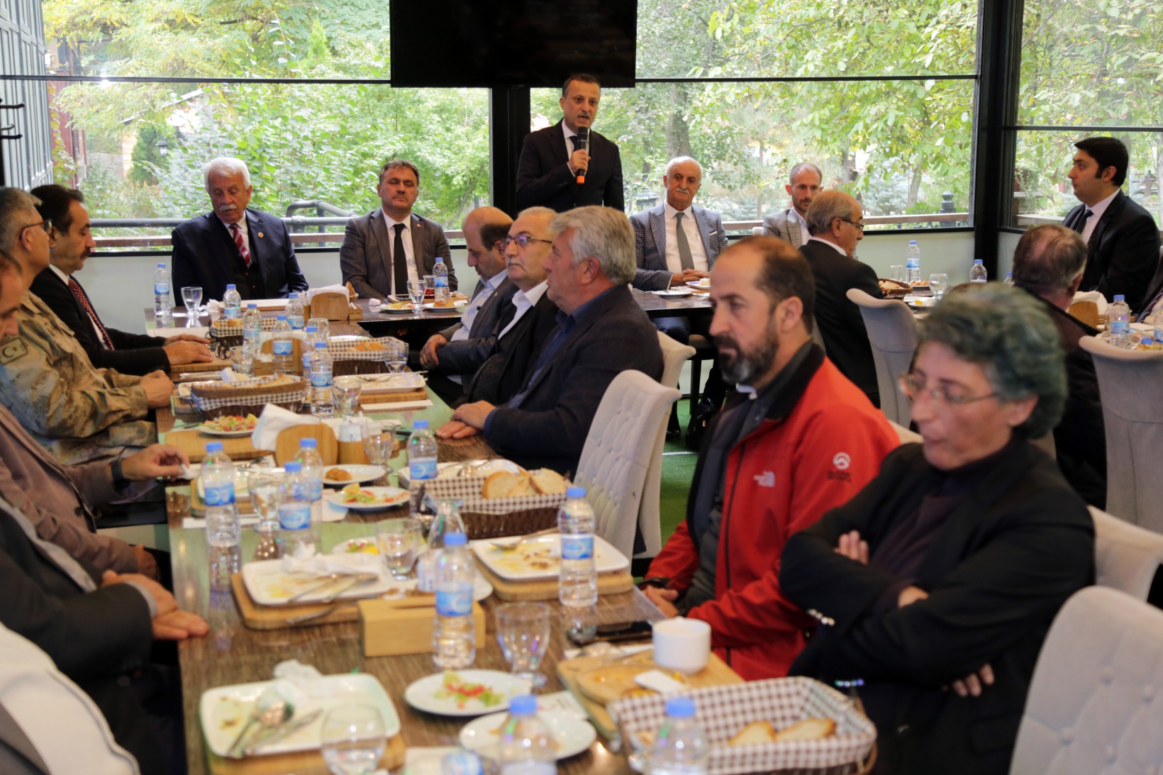 Vali Taşbilek: Devlet hizmetlerimizi yürütürken en önemli dayanağımız muhtarlarımızdır 13