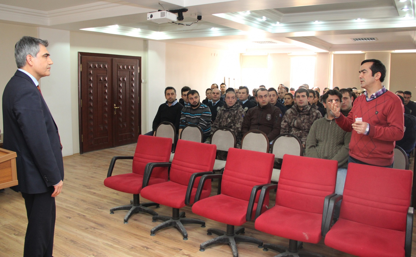 Kar, personeliyle toplantı düzenledi 2