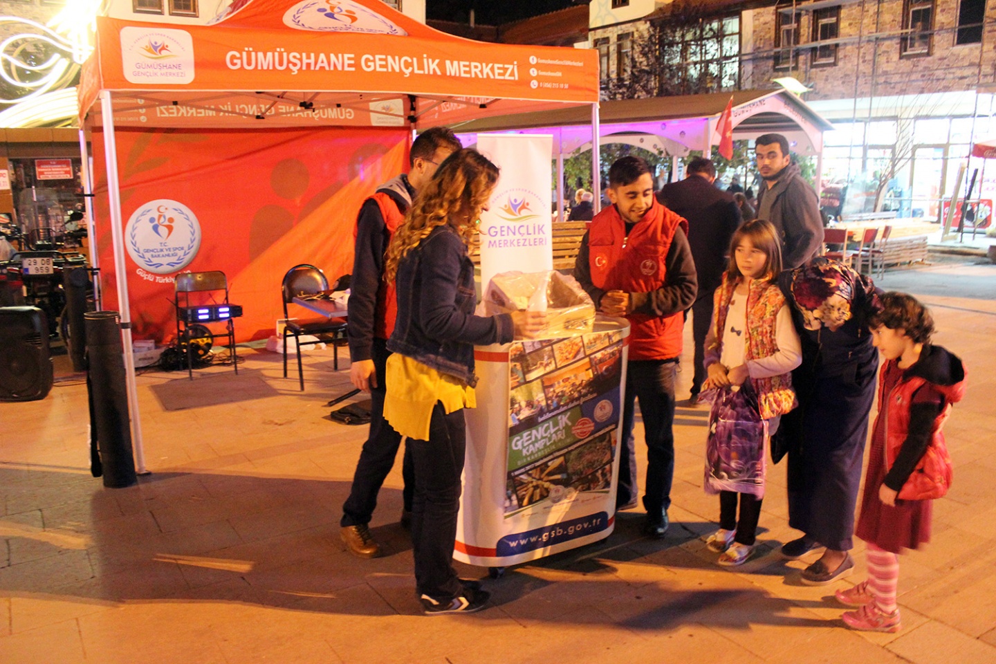 Kadir gecesinde tasavvuf ve ilahi dinletisi 3